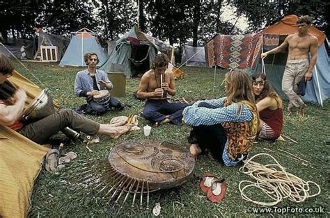 Pin By Radha Das On Where All The Hippies Went Woodstock 1969