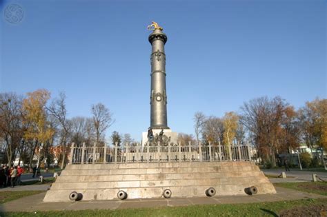 Полтава Монумент Славы