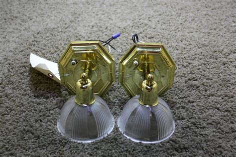 How to choose the best wall sconces. RV Interiors USED RV SET OF 2 ADJUSTABLE WALL SCONCE LIGHT ...