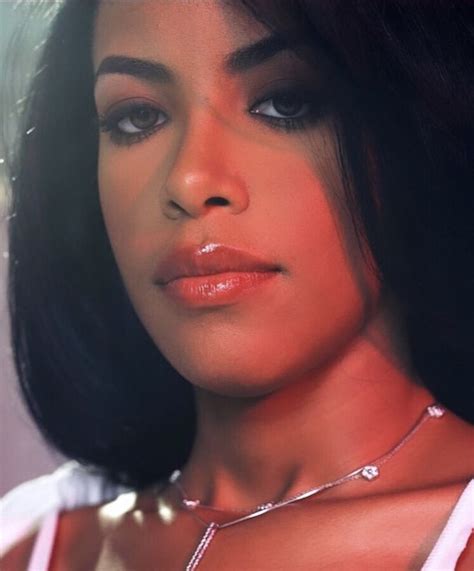 Iconic 🖤 Aaliyah Beauty Aaliyah Pictures