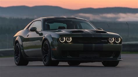 And receive a monthly newsletter with our best high quality wallpapers. Dodge Hellcat Desktop Wallpapers - Wallpaper Cave