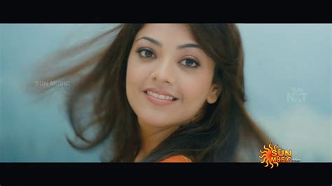 Kajal Aggarwal Milky Navel Boob Show Hot Romantic Song Vennilave Thuppaki