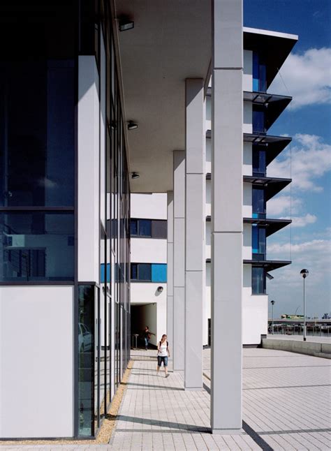 Docklands Student Village University Of East London Fbm Architects