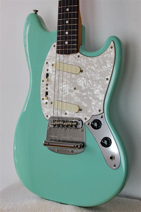 Used Fender Mustang 69 Reissue Aged Sonic Blue - Topshelf Instruments