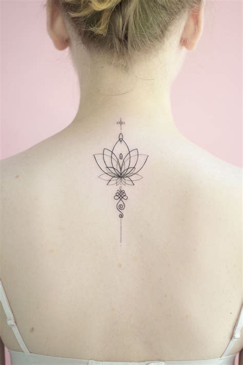 Тату на спине Татуировка на спине для девушки 100 фото тату на спине и эскизов на нашем сайте