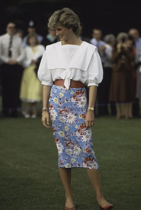 7 καλοκαιρινές τάσεις της μόδας που χρωστάμε στην πριγκίπισσα Diana