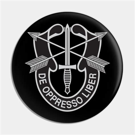 us army special forces de opresso liber insignia special forces pin teepublic