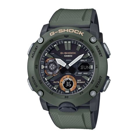 Ghf's main criticism is the lack of the auto light feature which activates the led lights with a turn of the wrist. G-Shock Classic Horloge GA-2000-3AER