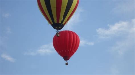 Hot Air Balloon Crashes In Pro Football Hall Of Fame Balloon Fest