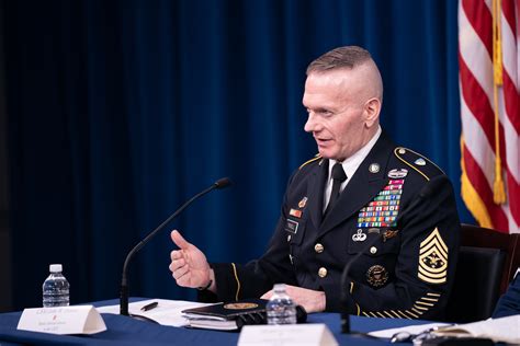 Militarys Top Enlisted Position Now Has Distinctive Rank Insignia U