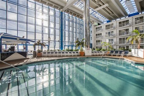 Princess Royale Oceanfront Resort In Ocean City Best Rates And Deals On