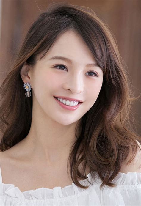 aiku maikawa japanese beauty beautiful asian women medium hair styles long hair styles hair