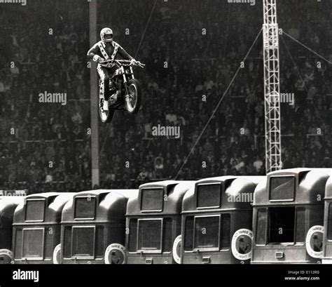 Daredevil Evel Knievel Crashes After Bus Jump Stock Photo 69480308 Alamy