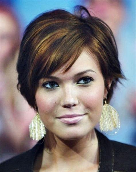 20 Latest Hairstyle For Plus Size Round Face Vintage Lady Dee