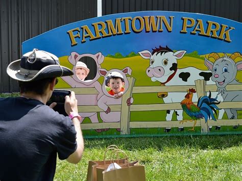 Farmtown Park Salutes Summer With Kegs Corks And Curds Belleville