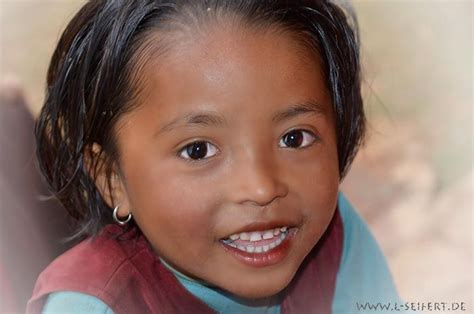 Kleines Mädchen Aus Der Provinz Dolakha Nepal 2013 Im Himalaya