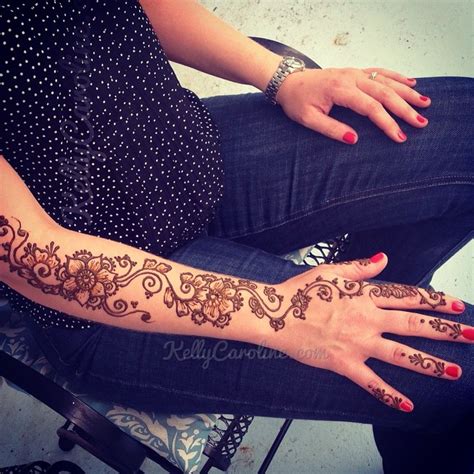 Henna Tattoo Upper Arm