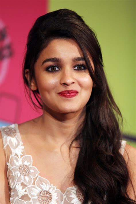 Bollywood Actress Alia Bhatt Hot Photos And Hd Wallpapers 28728 Hot