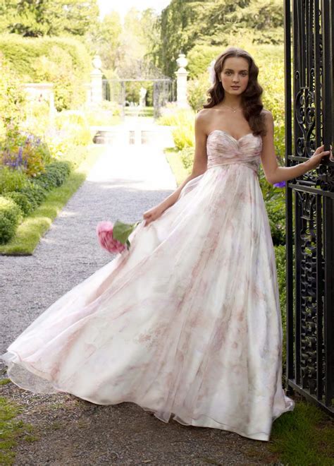 Vera Wang Pink Wedding Dress Davidand 39 Plunging Sheath Vw351369 Style