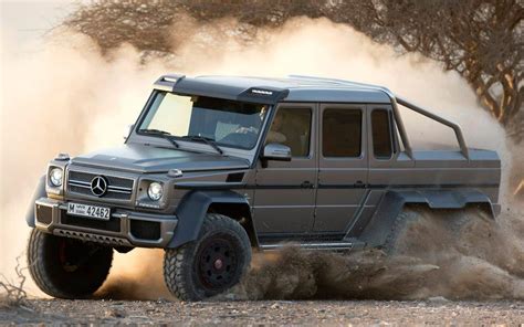 Mercedes refers to the g 63 amg 6x6 repeatedly as a show vehicle but also calls it near series production. Mercedes-Benz G63 AMG 6x6 2013 | NetCarShow