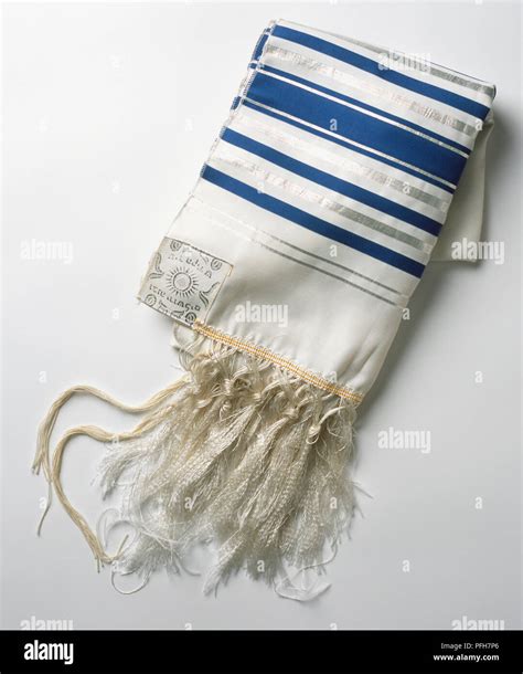Jewish Prayer Shawl Hi Res Stock Photography And Images Alamy