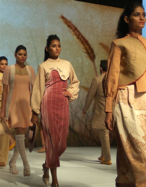 Khadi Makes Waves In The Fashion Industry At Tassel Fashion
