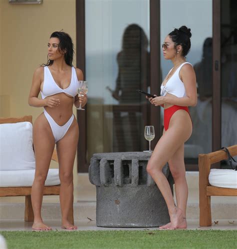 Kim Kardashian Sexy 23 Photos Thefappening