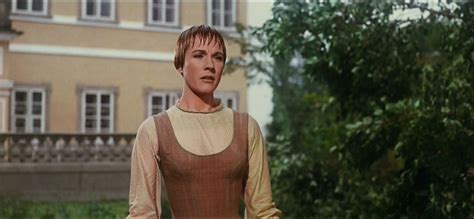 Julie Andrews As Maria The Governess Of The Von Trapp Children The