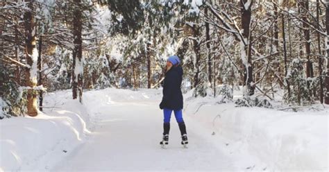 There Is A 3km Ice Skating Trail In Gatineau Park That You Must Check