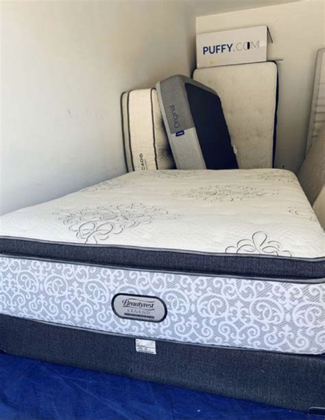 We carry name brand mattresses at up to 80% off az mattress outlet store locations. Queen Mattress and Box Spring Set: BeautyRest Legend 16.8 ...