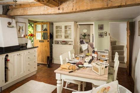 7 Best Tips For Creating Cottage Interior Design Decorilla
