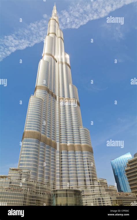 Burj Khalifa Le Plus Haut Dans Le Monde à 828 Mètres Dubaï Émirats