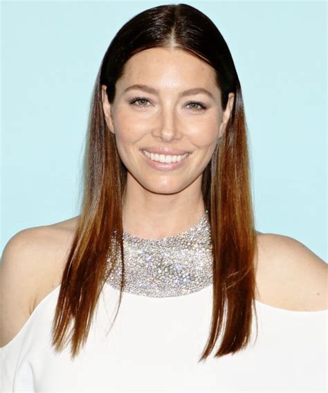 These Celeb Photos Prove Just How Powerful Bangs Are Celebrity Bangs Bangs Jessica Biel