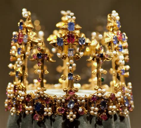 Fileschatzkammer Residenz Muenchen Crown Of An English Queen 1370