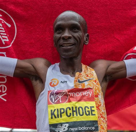 History Maker Eliud Kipchoge Returns To London Tcs London Marathon