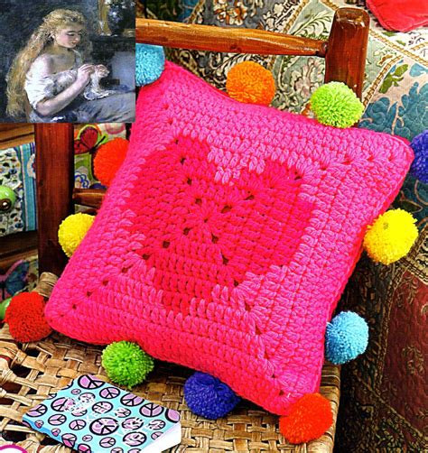 tejidos artesanales en crochet almohadon cuadrado tejido en crochet con pompones crochet