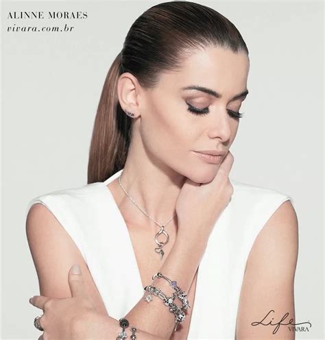 Alinne Moraes estrela a nova campanha da Vivara Alinne Moraes Fãs