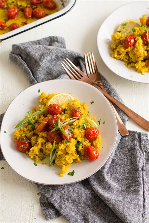 Bring to the boil and then put a lid on it and turn down to a simmer for 15 minutes. Smoky Turmeric Rice and Lentils with Roasted Tomatoes ...