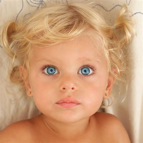 Фото красивых детей девочек с голубыми глазами