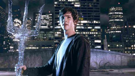 Movie Review Percy Jackson And The Olympians The Lightning Thief