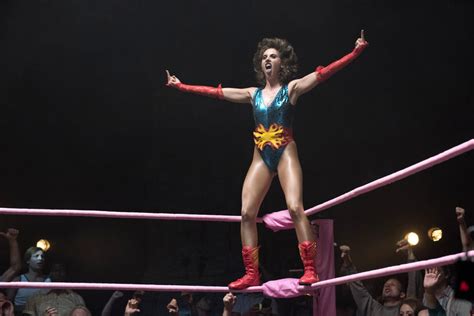Alison Brie Gets Slammed To The Mat On Glow Wunc