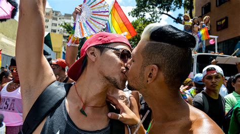 Radio Eenvandaag In Teken Van Gay Pride Eenvandaag