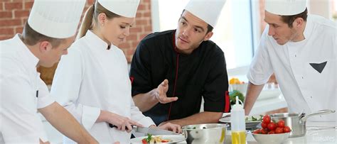 Tabloda yer alan dolmadı ifadesi ilgili programa kontenjanından daha az öğrenci yerleştiği için. Türkiye'deki Gastronomi ve Aşçılık Bölümleri Taban ...