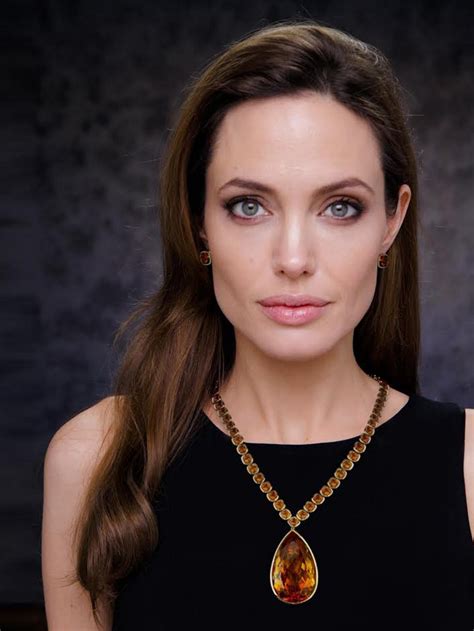 👍 Angelina Jolie Borderline Personality Disorder 10 Famous People With
