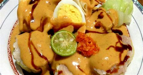 Siomay merupakan salah satu jenis dim sum yang konon berasal dari daratan mongolia. 8 resep siomay babi ikan enak dan sederhana - Cookpad