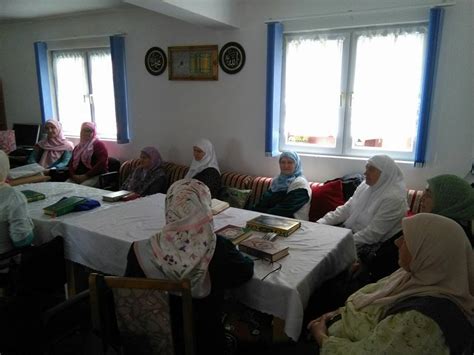 Okončan Ciklus Ramazanskih Predavanja Za žene Asocijacija žena