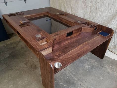Looking for a good deal on diy dnd? Walnut table with screen and DM station in 2020 | Gaming table diy, Table games, Dnd table