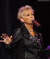 Short hair images short hair cuts short hair styles lorrie morgan best country music country music artists country singers pin up hair my hair. Pin on How to style lorrie morgan pixie
