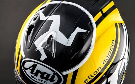 Live tv coverage is here! Arai Corsair V TT IOM Isle of Man - RocketGarage - Cafe ...