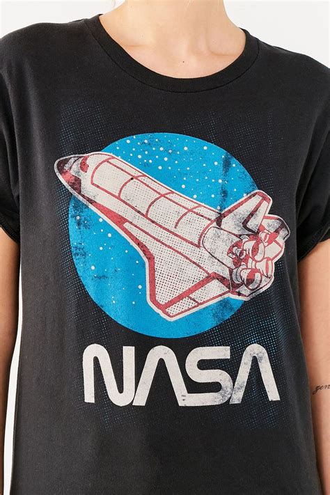 Slide View 4 Uo Nasa Retro Tee Nasa Retro Retro Tee Tomboy Bday